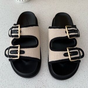 Universal Thread Buckle Slide Sandals